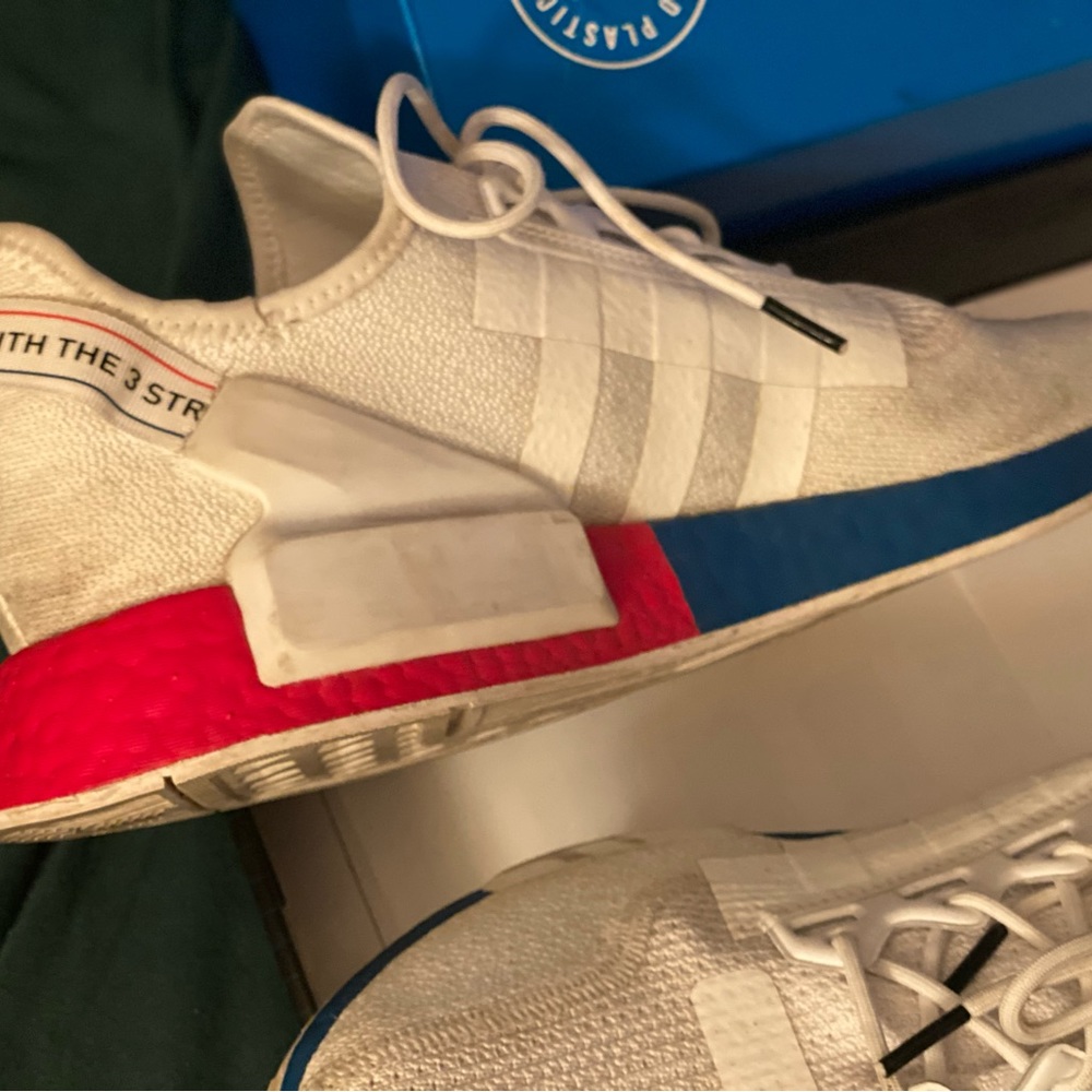 NMD R1 PEPSI - Picture 2 of 2